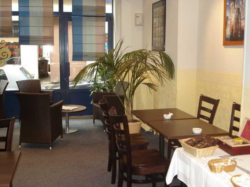 The Originals City, Hotel Notre Dame, Rouen Bagian luar foto
