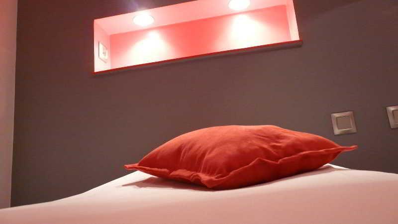 The Originals City, Hotel Notre Dame, Rouen Bagian luar foto