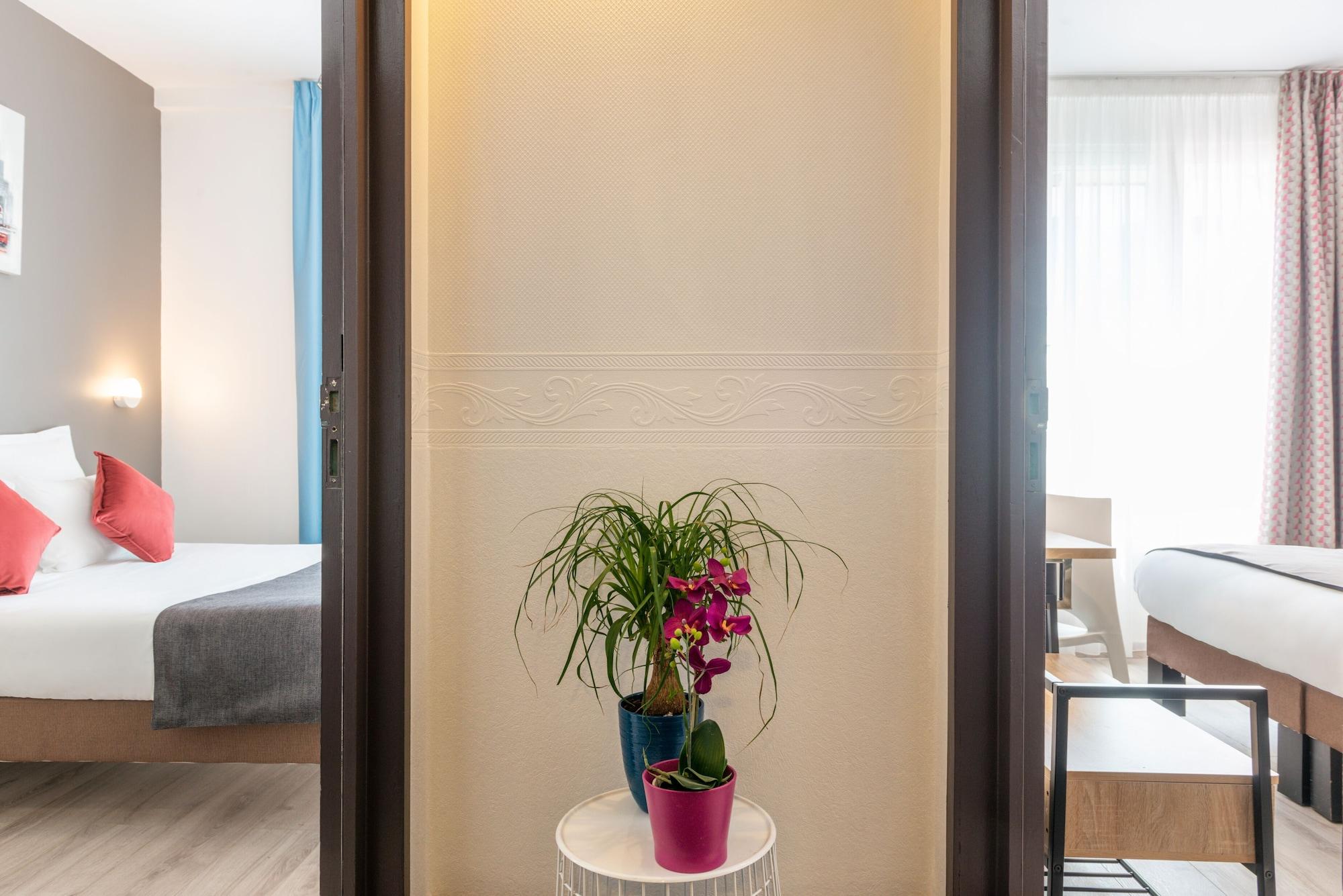 The Originals City, Hotel Notre Dame, Rouen Bagian luar foto