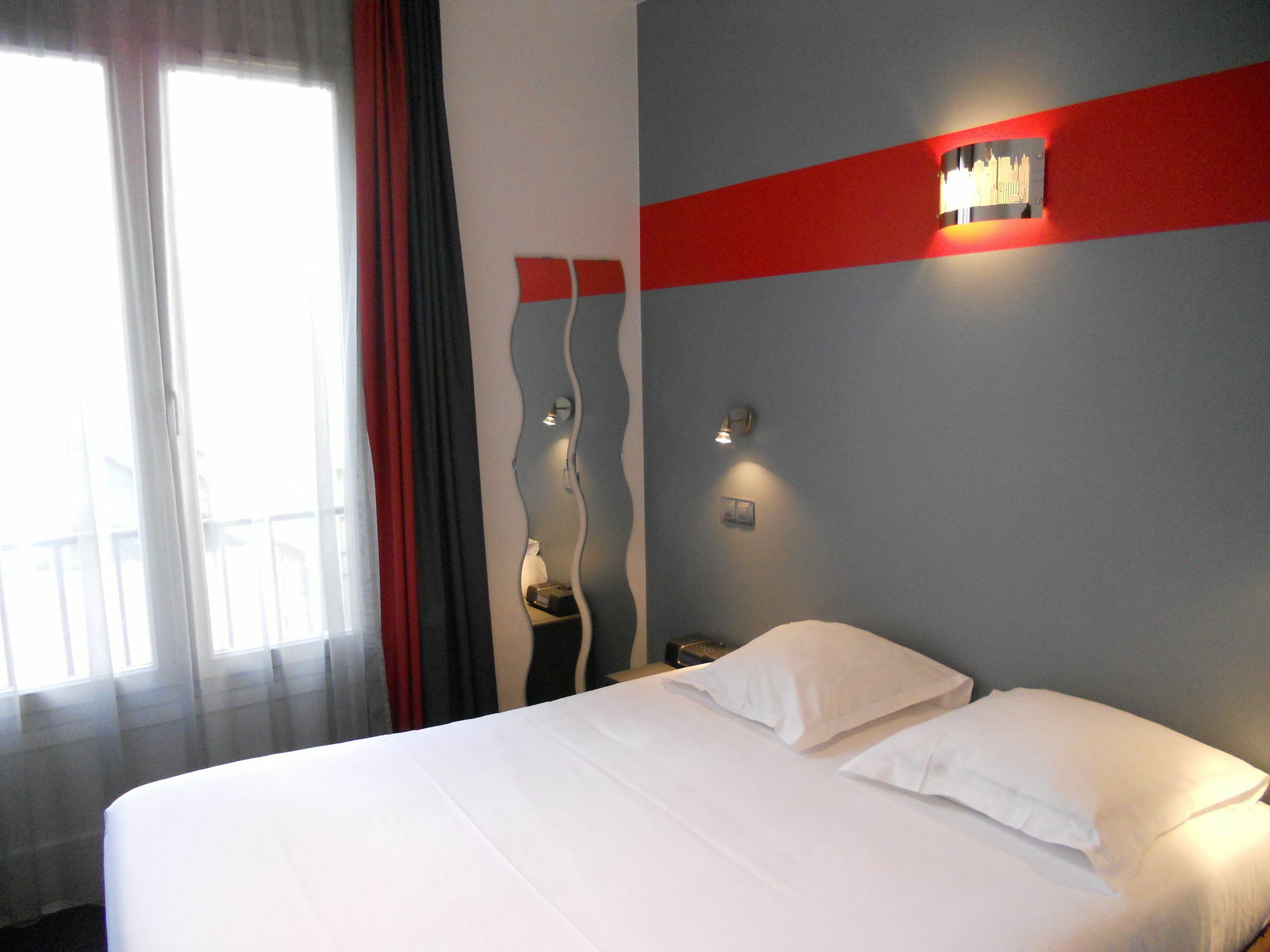 The Originals City, Hotel Notre Dame, Rouen Bagian luar foto